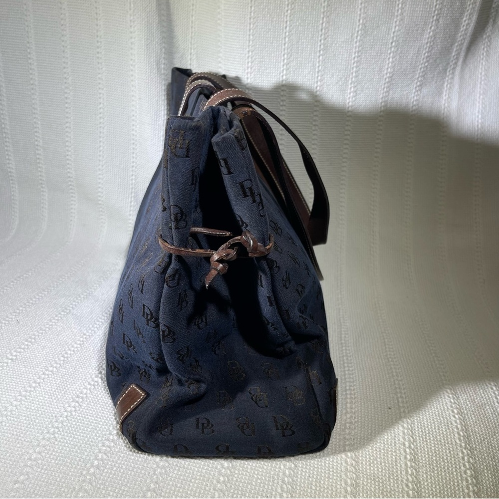 Dooney & Bourke‎ - Navy & Brown Large Canvas & Leather Tote Bag - Picture 4 of 8